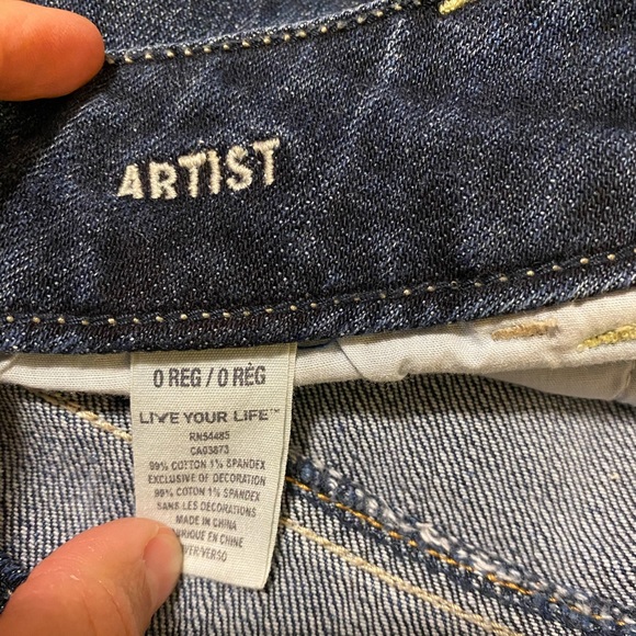 American Eagle Artist Jeans - Picture 4 of 4